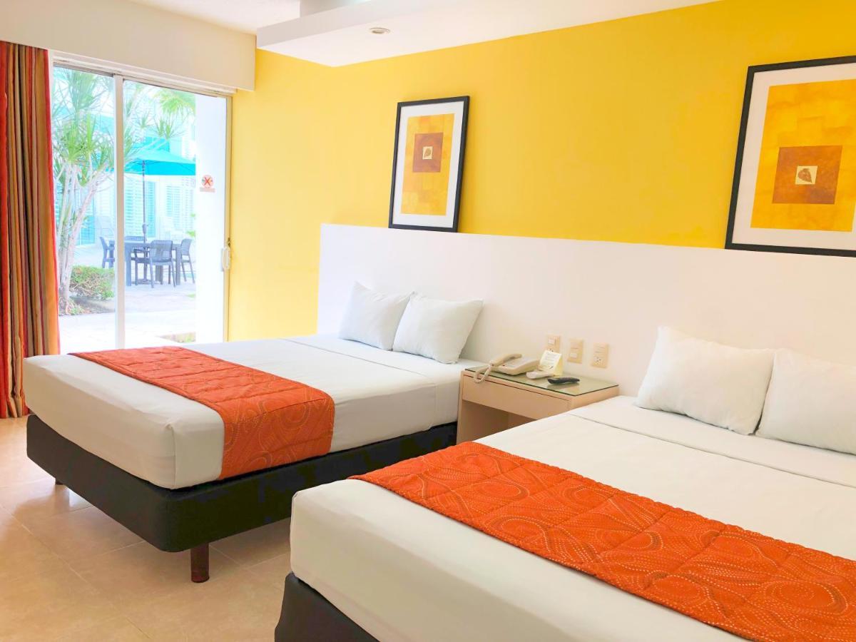 Hotel Los Cocos Τσετουμάλ Εξωτερικό φωτογραφία