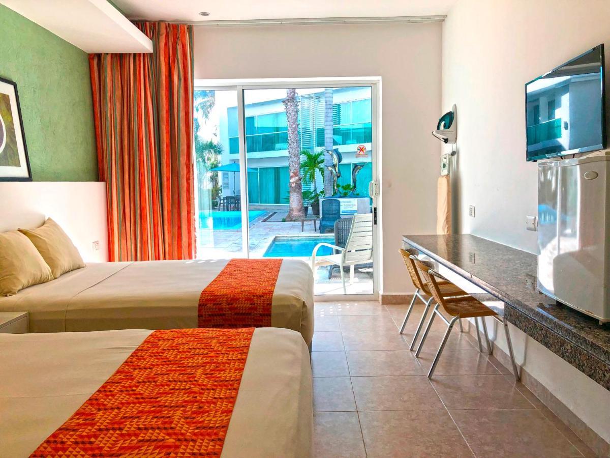 Hotel Los Cocos Τσετουμάλ Εξωτερικό φωτογραφία