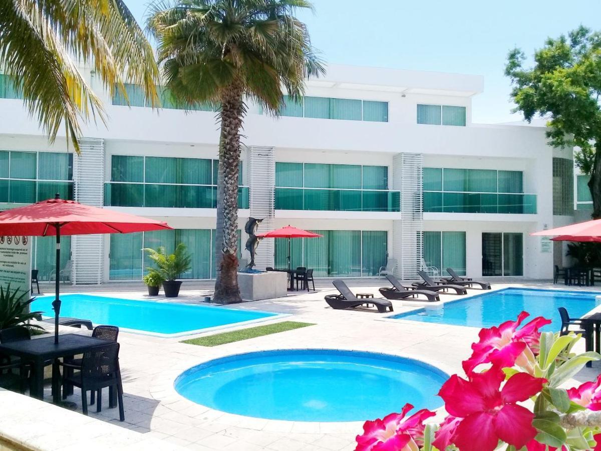 Hotel Los Cocos Τσετουμάλ Εξωτερικό φωτογραφία