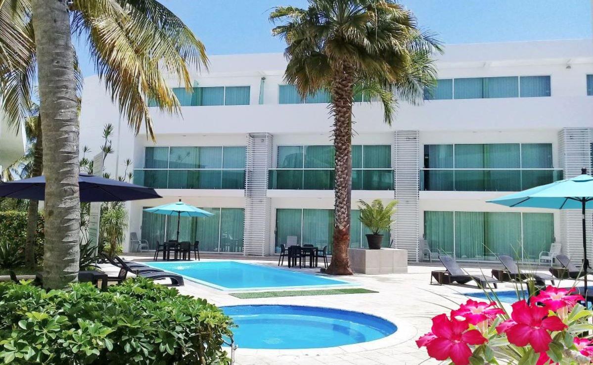 Hotel Los Cocos Τσετουμάλ Εξωτερικό φωτογραφία