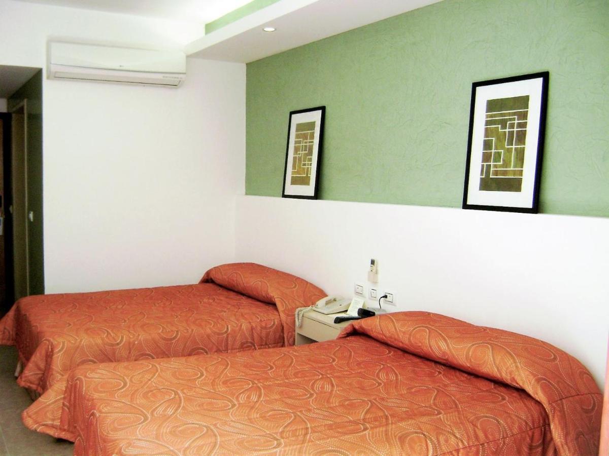 Hotel Los Cocos Τσετουμάλ Εξωτερικό φωτογραφία